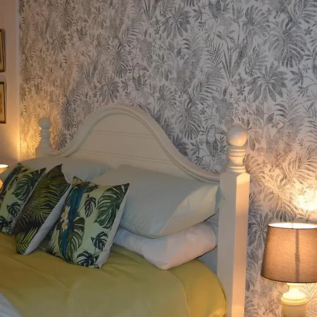 Chateau Gros Puy, Petit Chateau D'hote